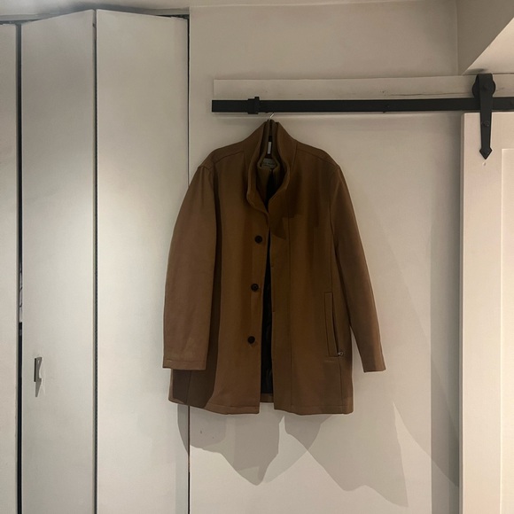 Cole Haan Men's Camel Trench Coat - Picture 4 of 12